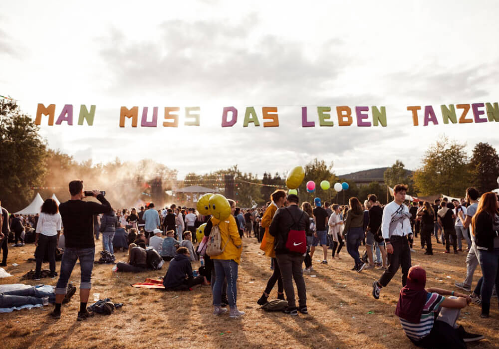 Tanzinsel - Man muss das Leben tanzen